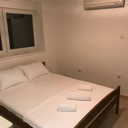 Studio Apartman Cernica شقة موستار